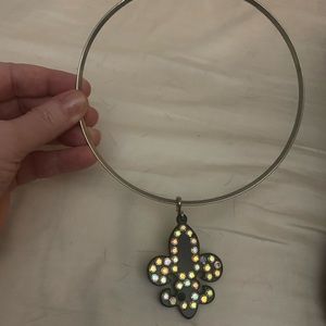 Nice silver choker with one pendant